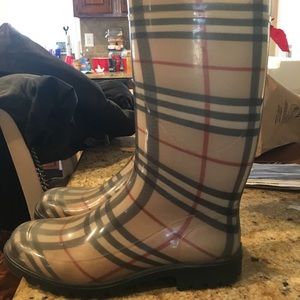 Burberry rain boots